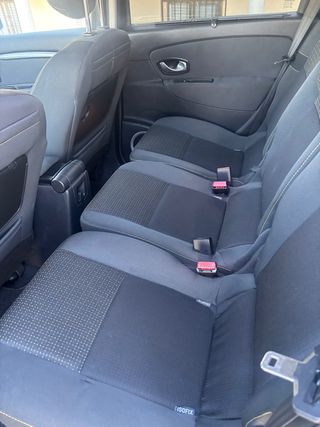 Renault Grand Scenic 2010