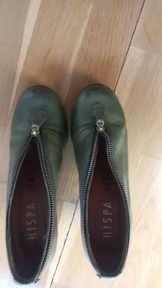 Zapatos Hispanitas verdes con cremallera