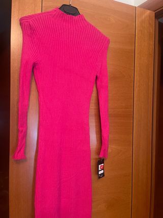 Vestido rosa de punto nuevo con etiqueta 