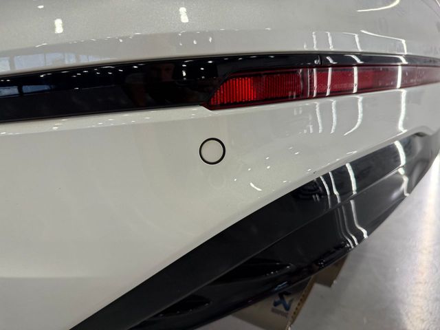 Volkswagen Tiguan R 2.0 TSI 235 kW (320 CV) DSG 4Motion – FULL FULL !!! - Escape Akrapovič