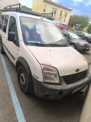 Ford Grand Tourneo Connec 2002