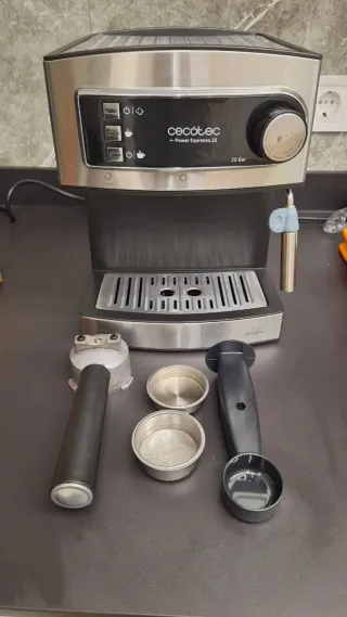 Cafetera Cecotec Power Espresso 20