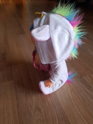 Muñecos Bebés Llorones. 8 € cada uno