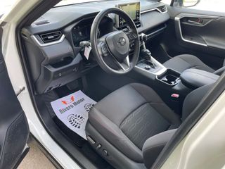TOYOTA Rav4 2.5l PLUGIN 300PH eCVT Advance