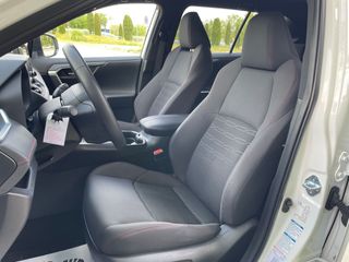 TOYOTA Rav4 2.5l PLUGIN 300PH eCVT Advance