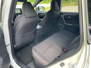 TOYOTA Rav4 2.5l PLUGIN 300PH eCVT Advance