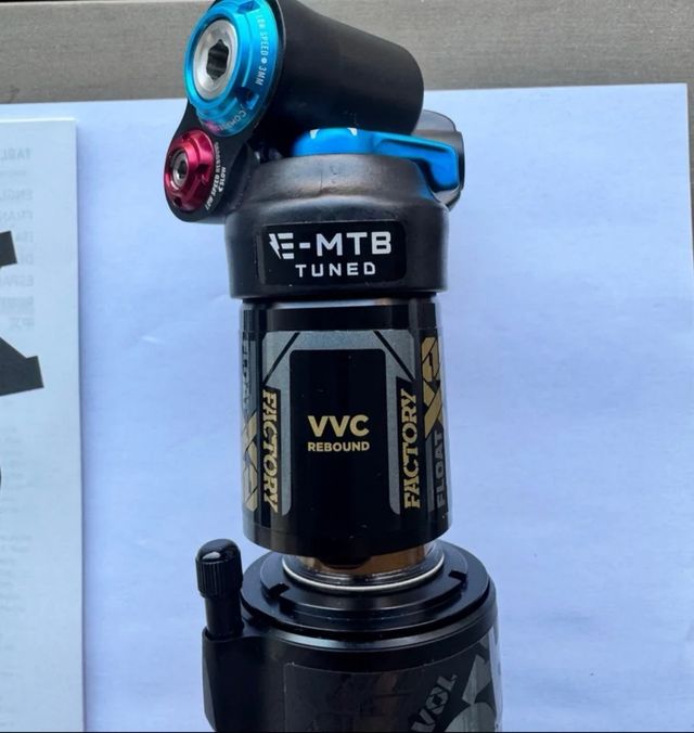 Amortiguador Fox X2 Factory Trunnion 205x65