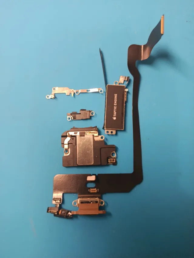 Sistema di ricarica per iPhone XS