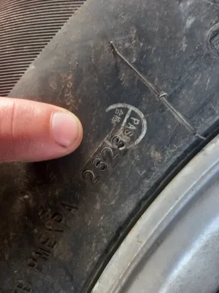 4 Llantas Toyota Land Cruiser 90 con neumaticos 