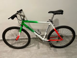 Bicicleta MTB Razesa