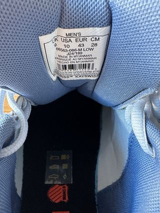 Zapatillas de pádel K-Swiss celestes
Talla 43