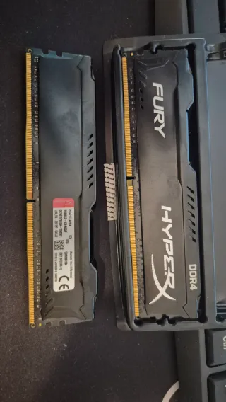 2x 4GB DDR4 HyperX Fury RAM