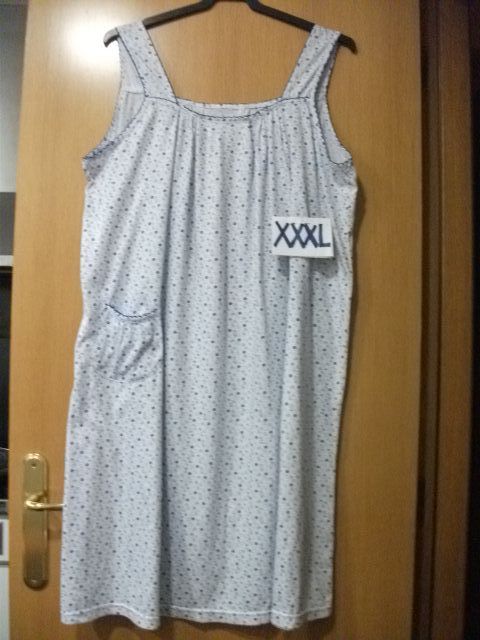 Pantalones, blusas, camisetas, camisón, bata casa.