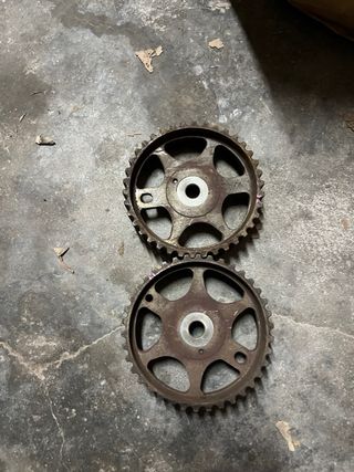 Árboles de levas y poleas Citroën/Peugeot NFU