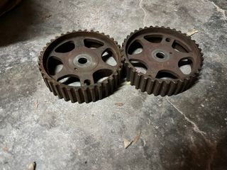 Árboles de levas y poleas Citroën/Peugeot NFU