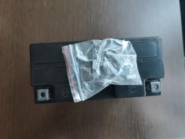 Batería moto FULBAT FT12B-4 12V 10.5Ah GEL