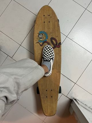 Longboard de madera con grip