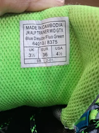 Botas Salewa GOREREX Trekking Niño Talla 37