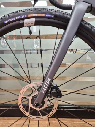 Gravel Factor LS Gris