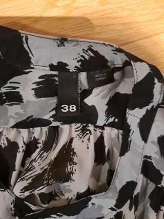 Camiseta mujer estampado leopardo gris