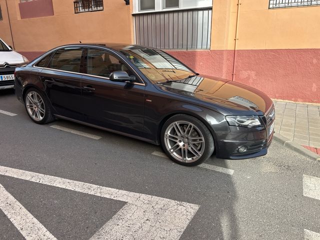 Audi A4 2011 sline 