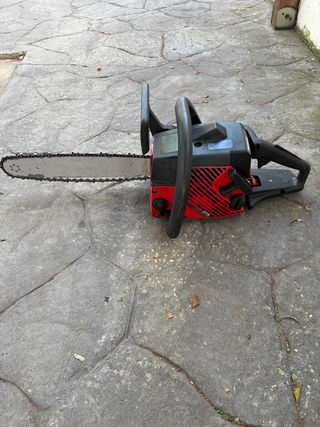Motosega Jonsered 2045