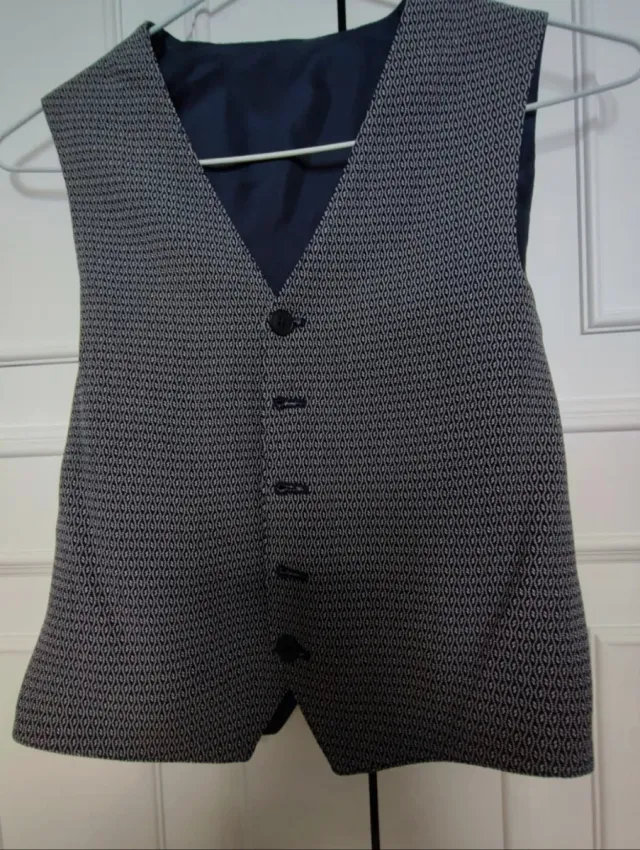 Traje de 4 piezas, comunión/ceremonia niño T/12