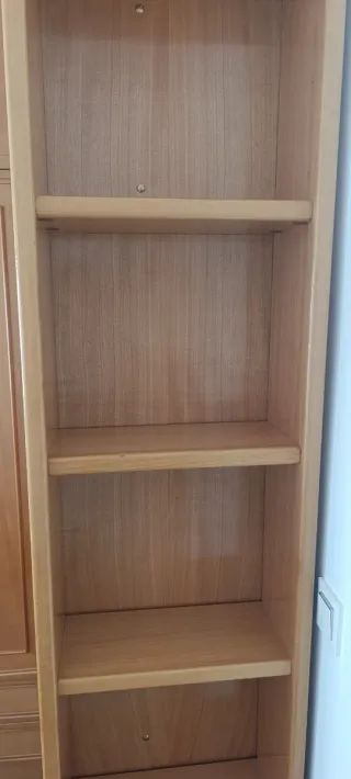 Conjunto Armario +Estanteria+ Mesita