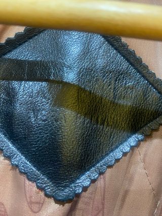 Cazadora de piel 100% negra 