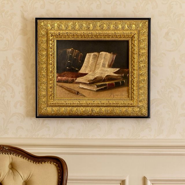 Naturaleza muerta con libros y pluma, óleo firmado