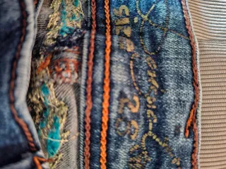Pantalón Desigual Azul con Detalles
