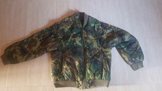 Bomber boscosa