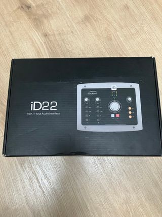 AudientiD22InterfazdeAudio10in/14out
