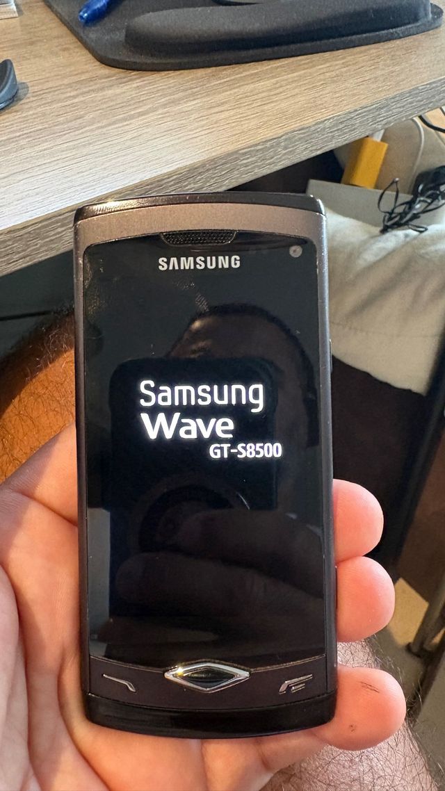 Telemóvel Samsung GT-S8500 Preto/Prateado