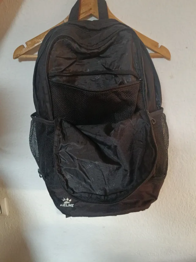 Mochila Kelme Negra futbol