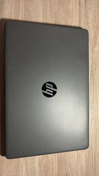 HP 255 G9 Ryzen 5 16GB RAM 15.6 Nuevo