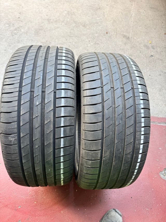 Neumáticos 225/40 R18