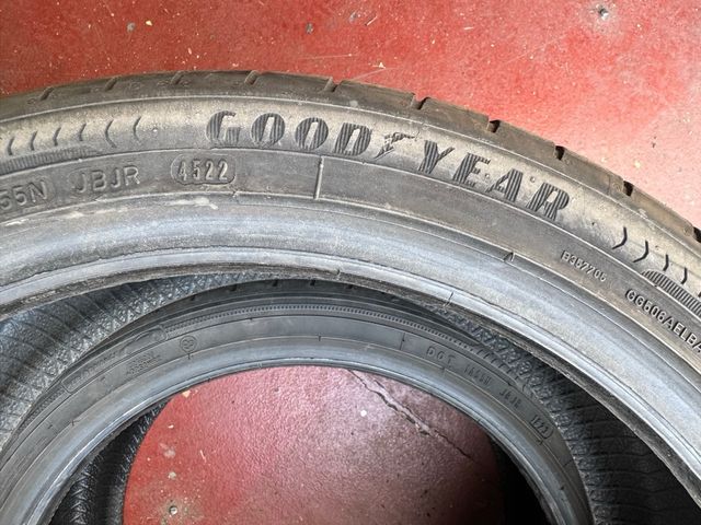 Neumáticos 225/40 R18
