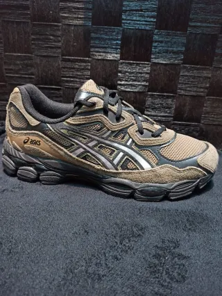 Asics Gel NYC Pepper/Black