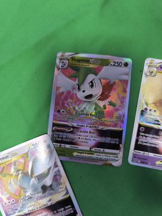 Cartas Pokémon V astro