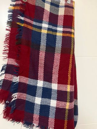 Pañuelo cuadros tartán multicolor