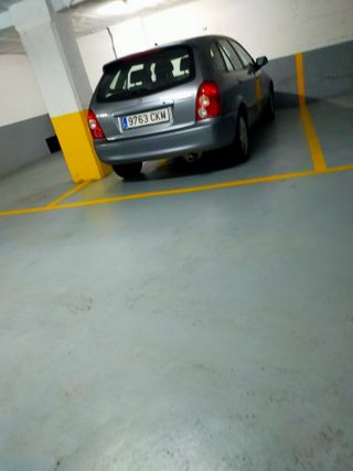 Mazda 323 2003