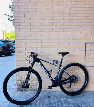 Bicicleta Montaña Ghost Lector de Carbono 29”