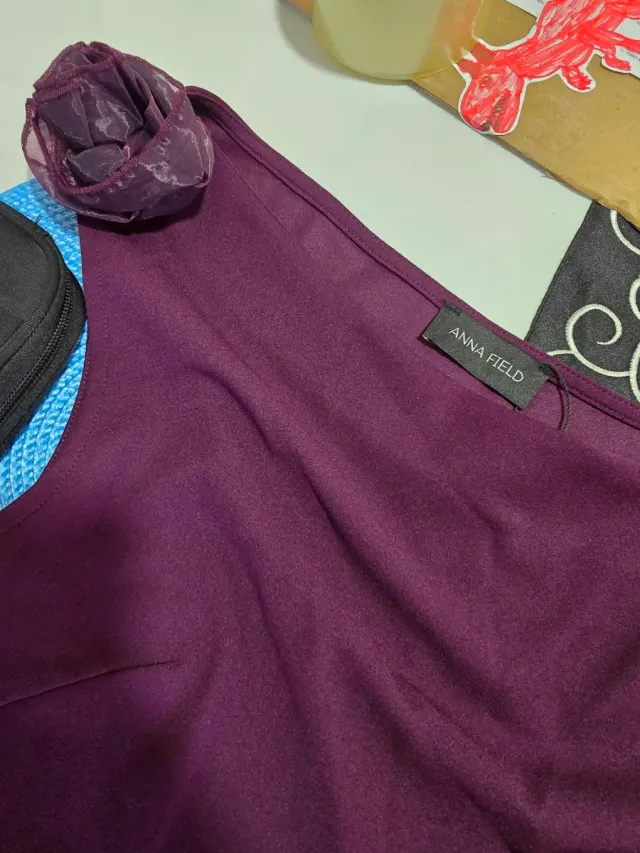 Vestido de fiesta morado oscuro talla M