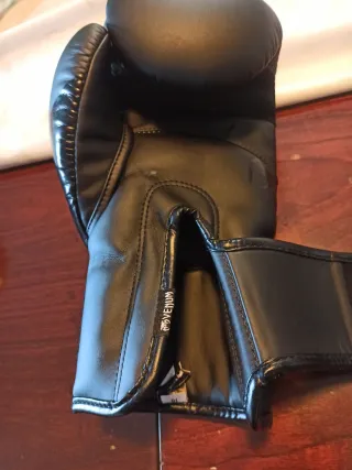 Guantes Boxeo Venum Élite 16 OZ