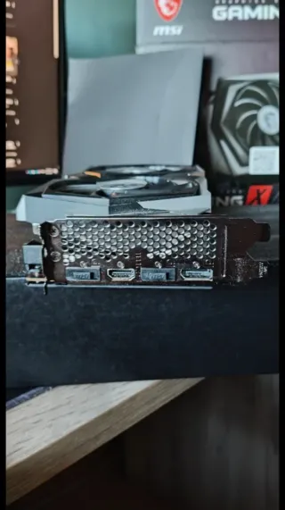 MSI RX 6650 XT Gaming X Tarjeta Gráfica