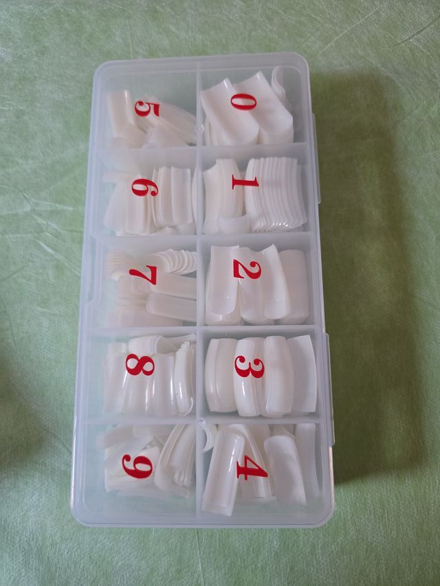 Set de Uñas Acrílicas y Cortador