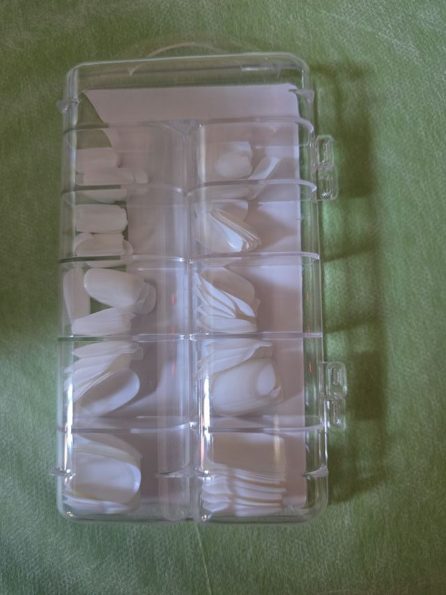 Set de Uñas Acrílicas y Cortador