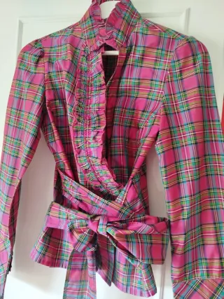 Cortefiel Blusa cuadros raso volante lazo