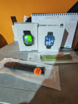 Huawei Watch Fit 4 Nero + 2 conturini extra inclus